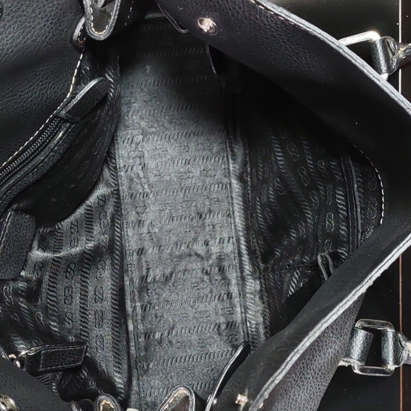 Pebbled Faux Leather Bag - Picture 7 of 10